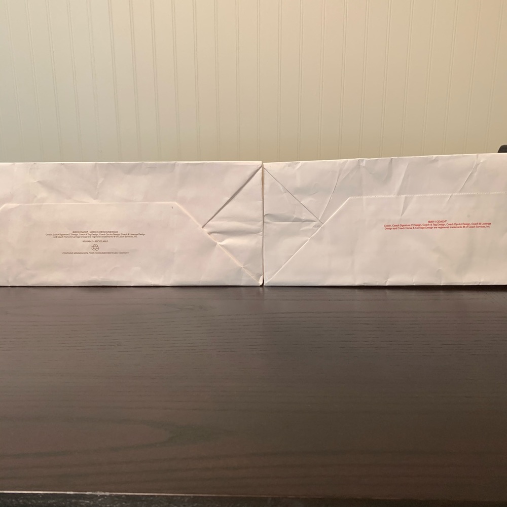 2 Coach Bags - Picture 5 of 8